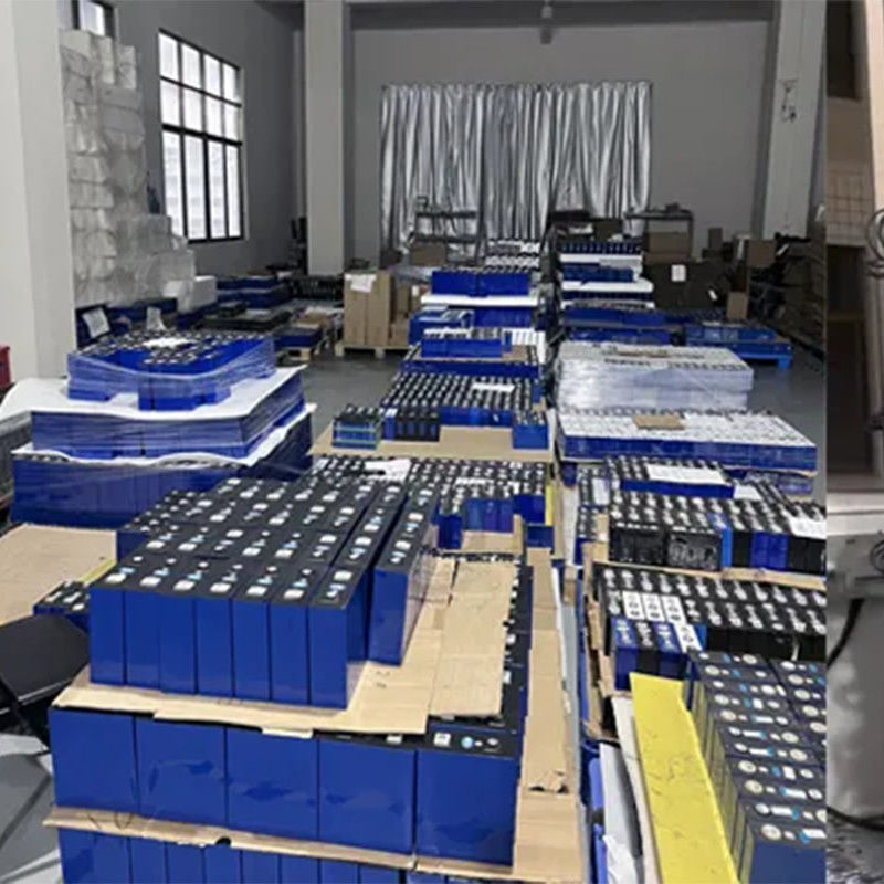 Υβριδική ενιαία φάση 100kw αναστροφέων τιμών 16kw εργοστασίων Sunpok επάνω από τον αναστροφέα πλέγματος