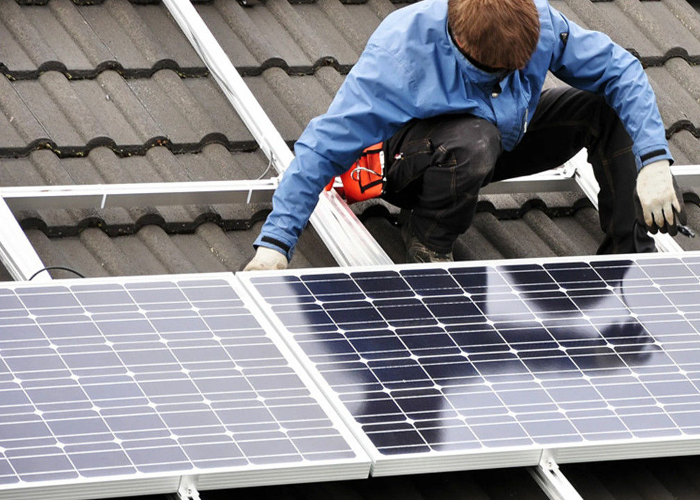 Έξυπνο υβριδικό ηλιακό σύστημα 10Kw 15Kw 20KW αναστροφέων από τα κατοικημένα συστήματα ηλιακής ενέργειας πλέγματος