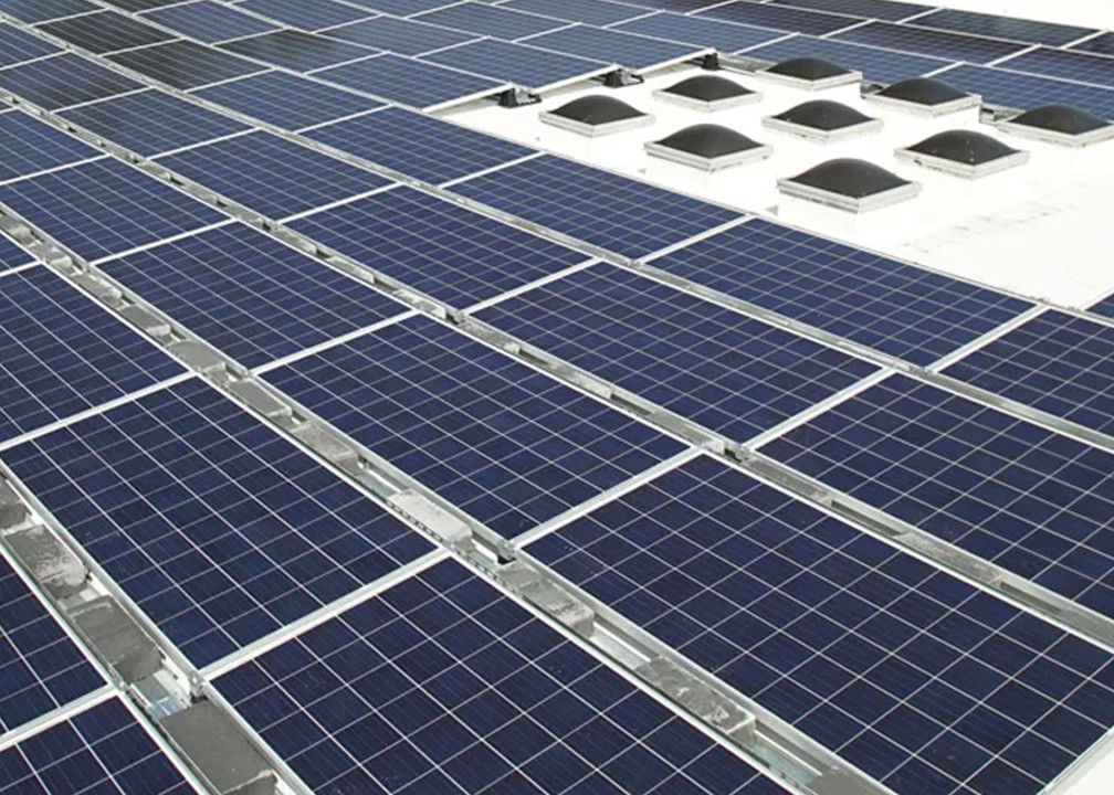 Υβριδικός δεσμός πλέγματος εξαρτήσεων 7kw 8kw 10kw ηλιακών συστημάτων Sunpok στον υβριδικό ηλιακό αναστροφέα πλέγματος