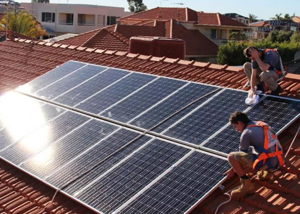 Σύστημα εγκατάστασης επίπεδης οροφής 400W για φωτοβολταϊκά πάνελ Ηλιακή φωτοβολταϊκή εγκατάσταση Οικιακό ηλιακό σύστημα