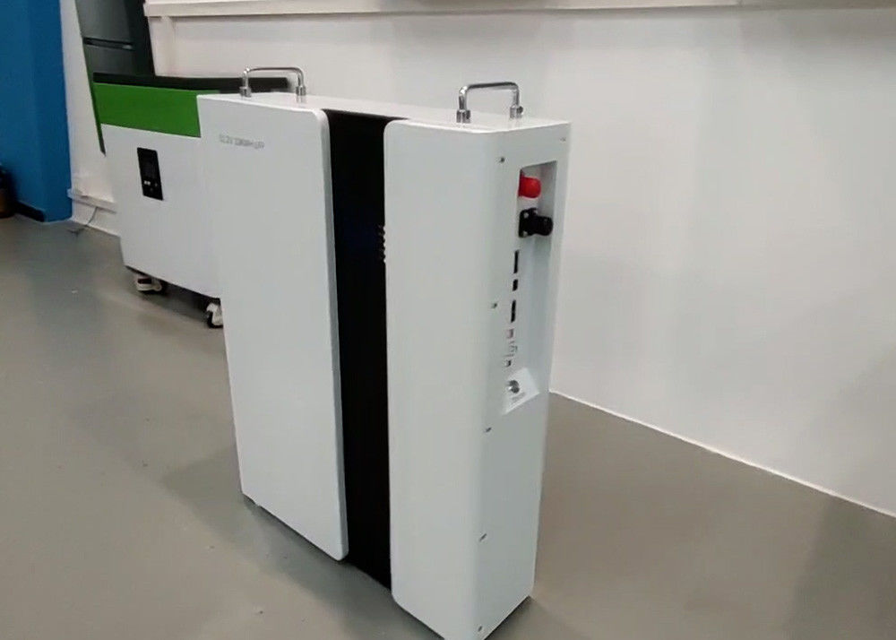 Lifepo4 Αποθήκευση ενέργειας Η μπαταρία λιθίου 48v 100ah 200ah 300ah 3kwh 10kwh 30kwh
